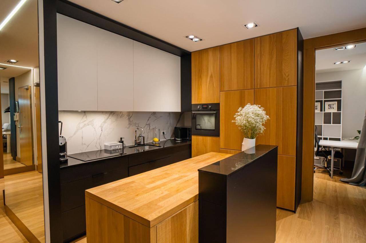 White Home Gdansk Exterior photo