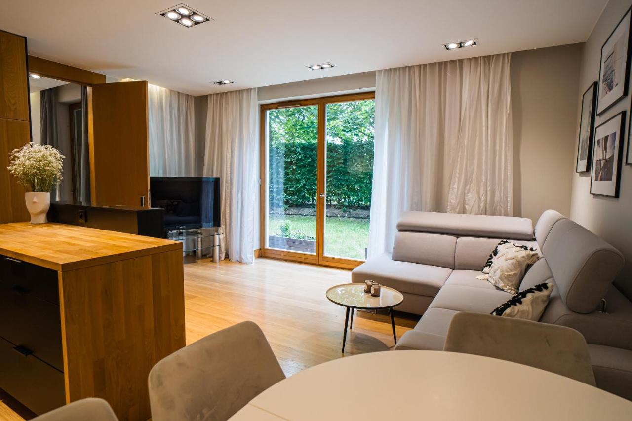 White Home Gdansk Exterior photo