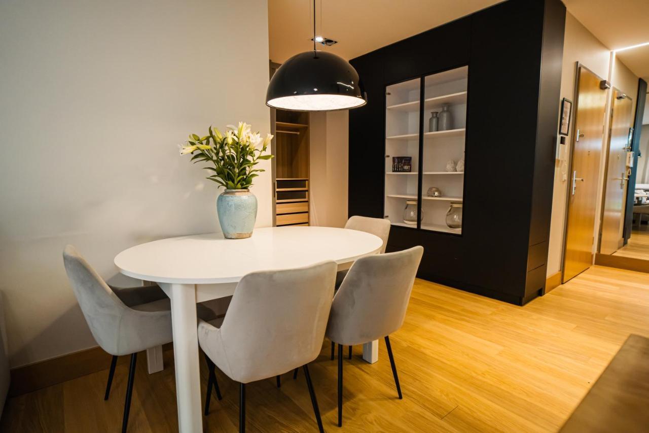 White Home Gdansk Exterior photo